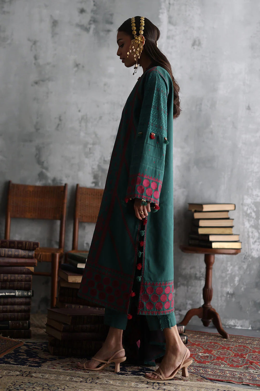 Gul Ahmed 3 Piece Embroidered Khaddar Suit with Pashmina Jacquard Dupatta Hover View